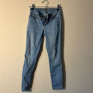 Universal Thread Light Blue Skinny Jeans
